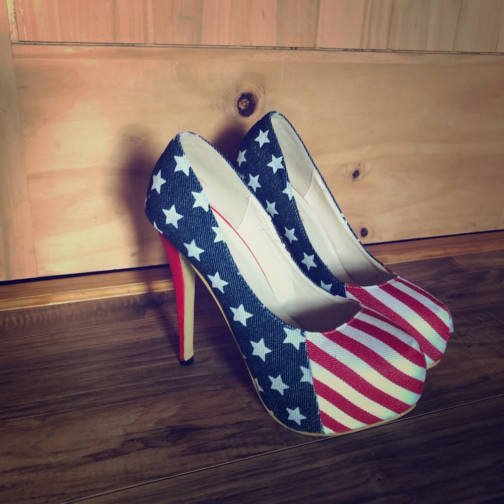 COPY - American Flag high heel shoes